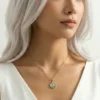 Lale Model Renkli Mineli Madalyon Çelik Kolye