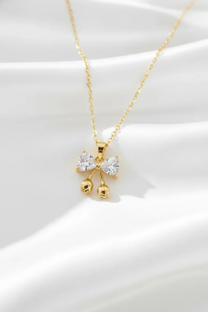 Fiyonk Model Zirkon Taşlı Çelik Kolye
