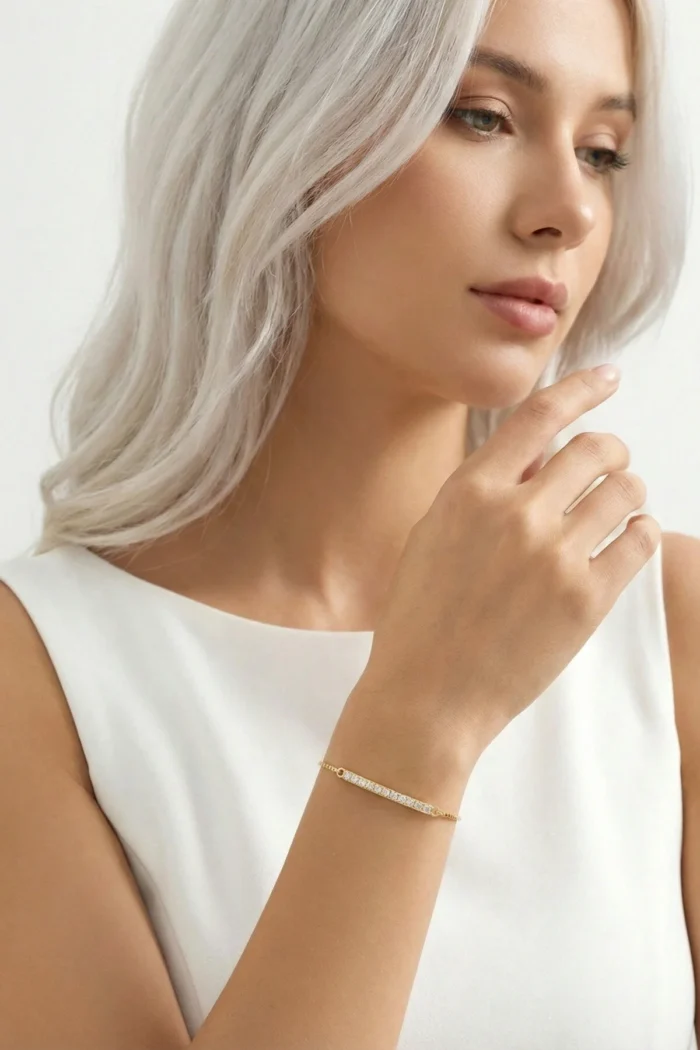 Zirkon Taşlı Model Bileklik