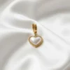 Kalp Model Sallantılı Gold Renk Paslanmaz Çelik Kadın Küpe