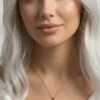 Baget Model Zirkon Taşlı Çelik Kolye