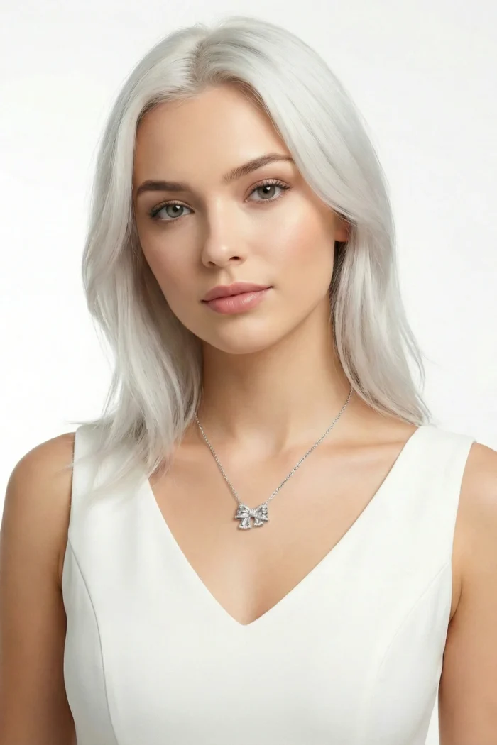 Fiyonk Model Zirkon Taşlı Çelik Kolye