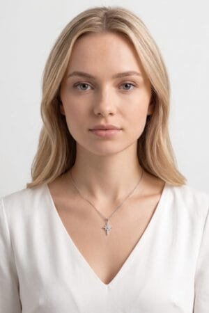 Kuzey Yıldızı Model Zirkon Taşlı Çelik Kolye
