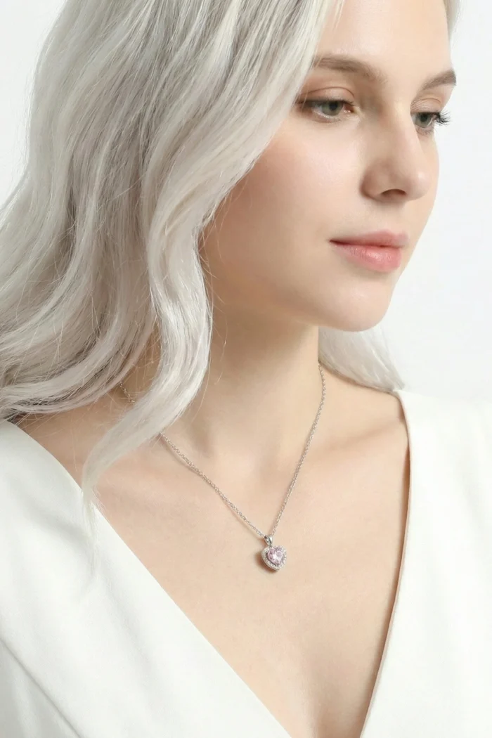 Kalp Model Pembe Zirkon Taşlı Çelik Kolye