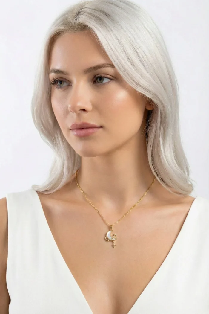 Kayar Yıldız ve Ay Model Beyaz Mineli Çelik Kolye Kayar Yıldız ve Ay Model Beyaz Mineli Çelik Kolye